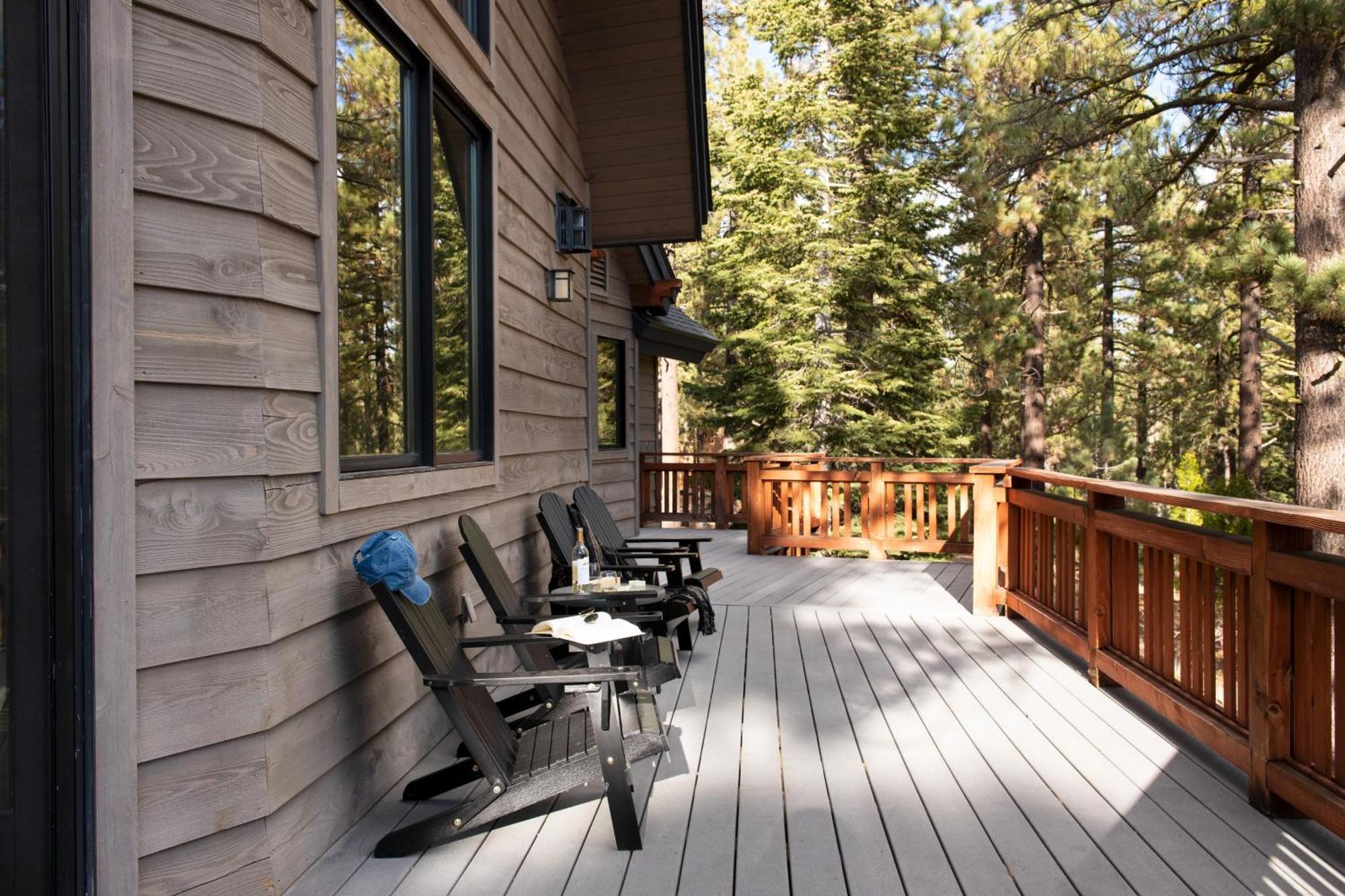 Coyote Moon By Avantstay Cabin Wsauna Mins From Dt Truckee Northstar Bagian luar foto